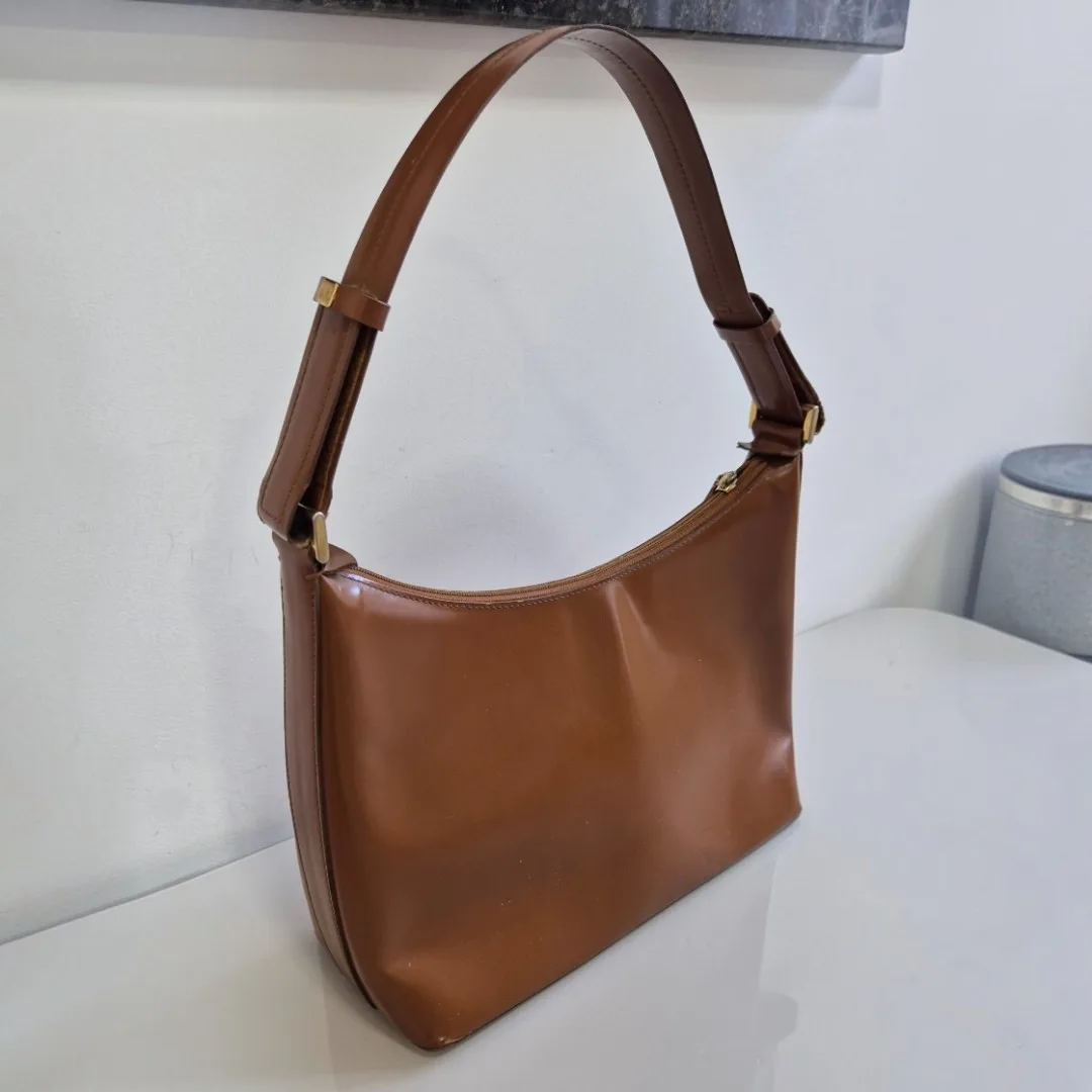 Bolsa de Mão Clássica
